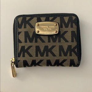 Michael Kors Jet Set Wallet